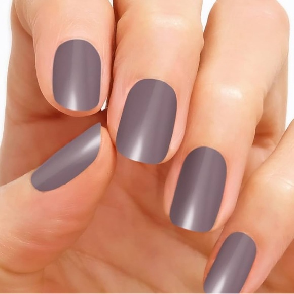 NEW IN PACKAGE Color Street - Berlin it to win it - Picture 4 of 6